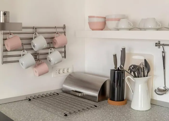 Apartmán With Free Parking, Washer & Dryer *